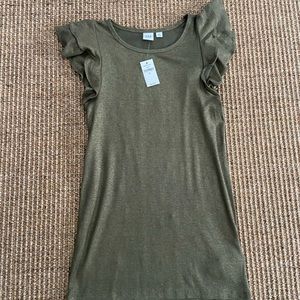 GAP Metallic Flutter-Sleeve Top